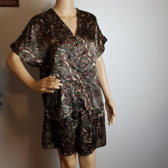 Victoria's Secret Other - Vintage Victoria's secret Paisley pajama set